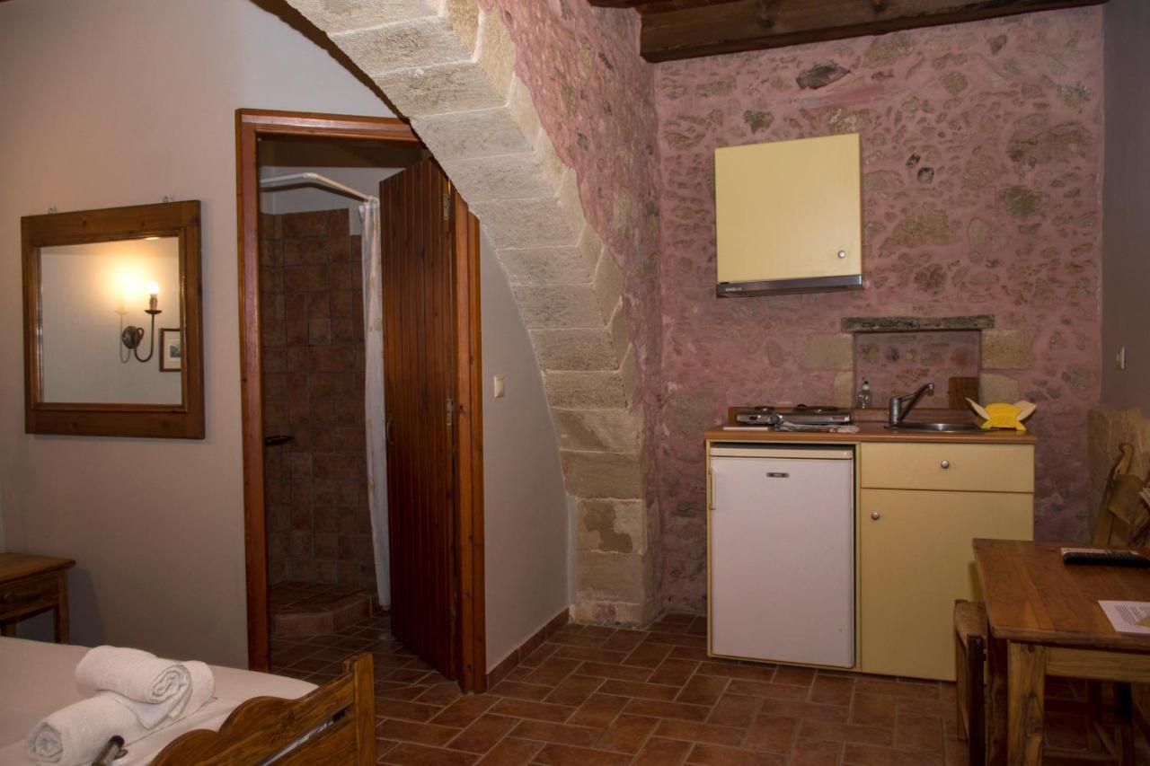 Stamatogiannis Traditional Apartments Kaliviani Exterior photo
